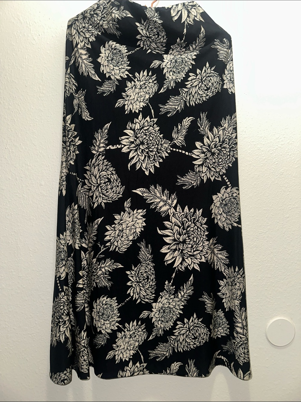 Novella Royale Black and White Floral Full Skirt